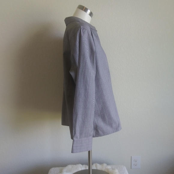 Non-Iron Women's Dress Blouse Size 16W Plaid Butto - Picture 3 of 6